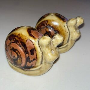 Vintage MCM Salt & Pepper Shakers Ceramic Pottery Snails 2.5” Green Brown